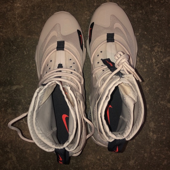 ***SOLD*** Nike Air Huarache Gripp ‘Desert Sand’ - Picture 5 of 8